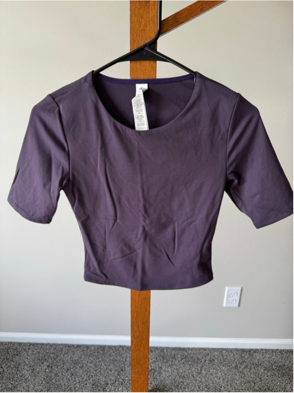 Women's Alo Yoga Short Sleeve Crop Tee Blue/Plum Size S